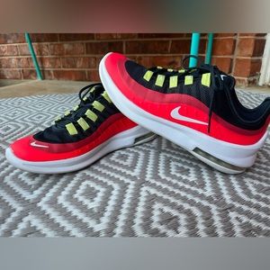 Nike Air Max - 6 Youth - In Box